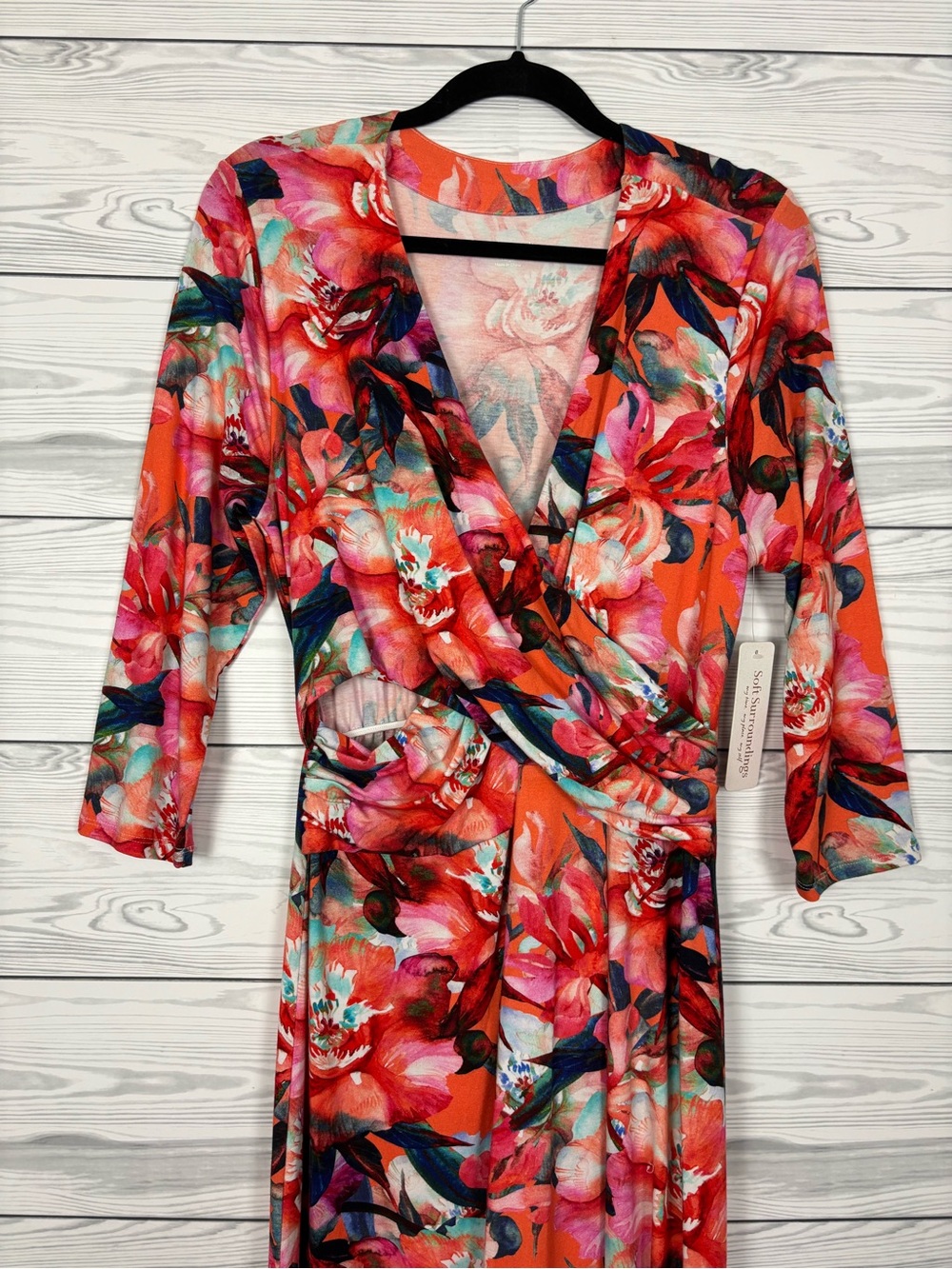 Soft Surroundings Le jardin crimson flora wrap dress NWT Size large - Picture 3 of 8